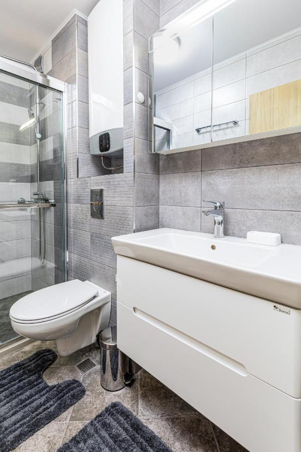 Stylish 1Bd Flat With A Parking Spot By Flat Mаnager Apartment Plovdiv Exterior photo